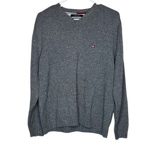 Tommy Hilfiger 100% cotton grey sweater size Medium